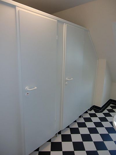 WC-Trennwand WC-Trennwand